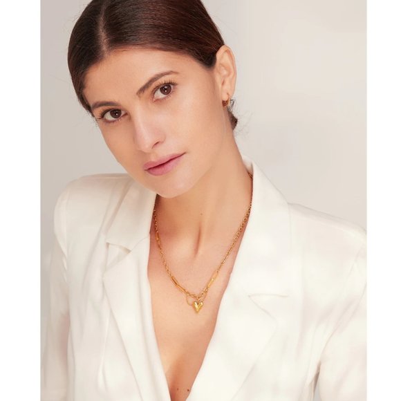 NEW 18K Gold Plated Heart Link Chain Necklace a - Picture 2 of 7